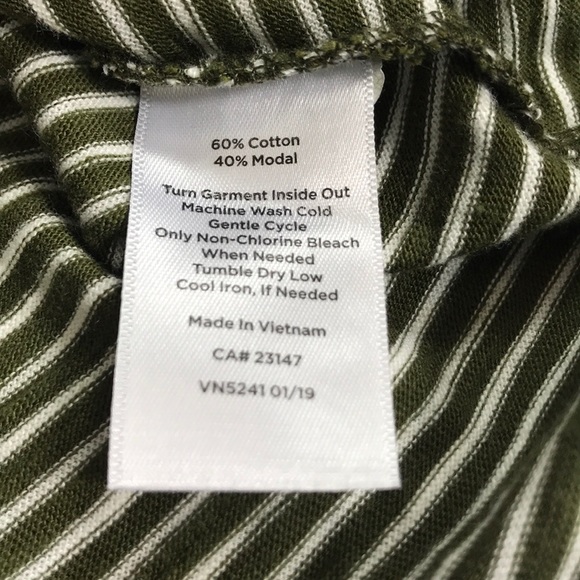 Talbots Top NWT - Picture 4 of 6